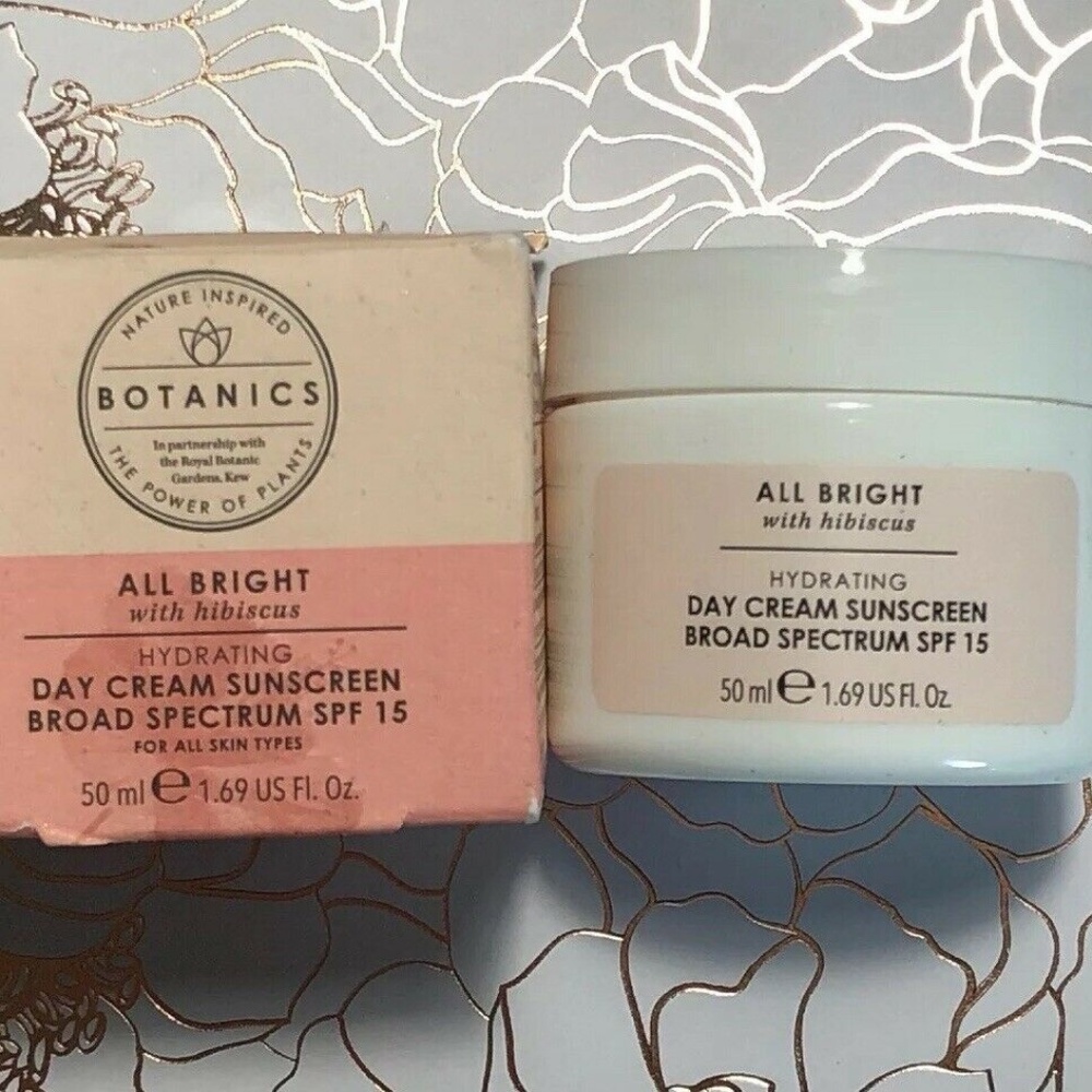 Botanics® All Bright Day Cream SPF 15